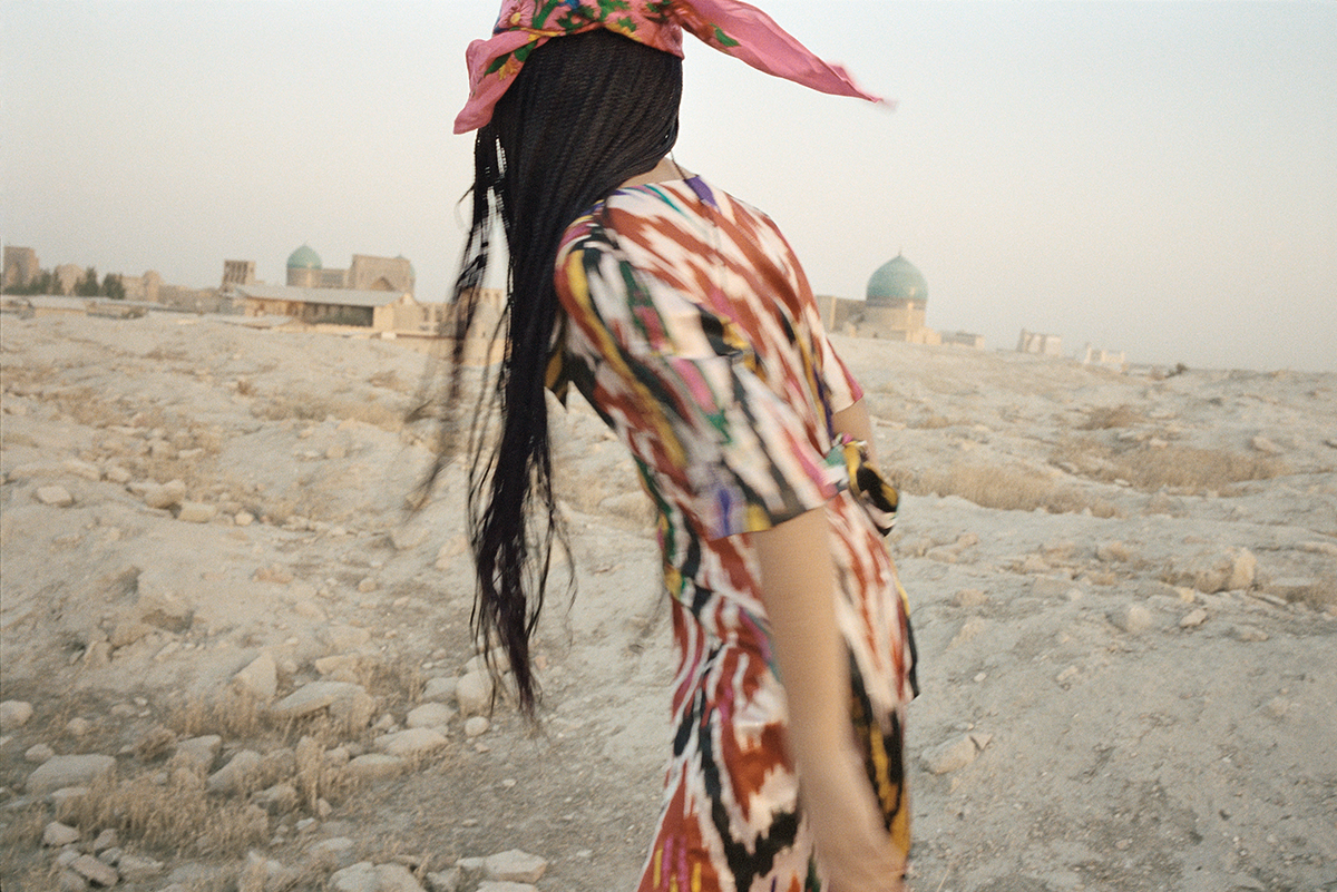 Loulan Beauty, Faïrouz, Boukhara, Ouzbékistan 2002. Photo de Claudine Doury.
